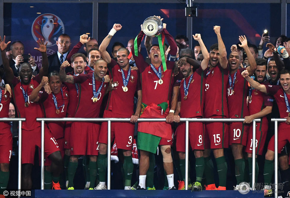 葡萄牙10绝杀法国首夺欧洲杯冠军